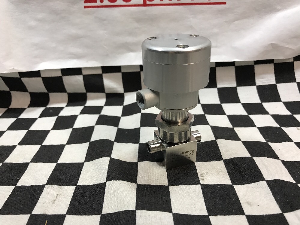 SWAGELOK Bellows Sealed Valve, SS-4BK-TW-1C, SS4BKTW1C, #130Z36 Box A