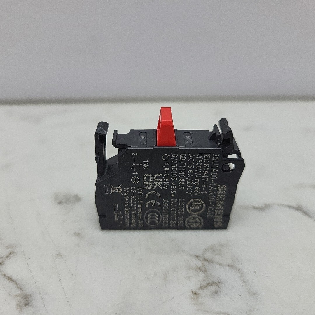 2 Pk Siemens 3SU1400-1AA10-1CA0 Contact Block SPST-NC Screw Terminal Front Mount
