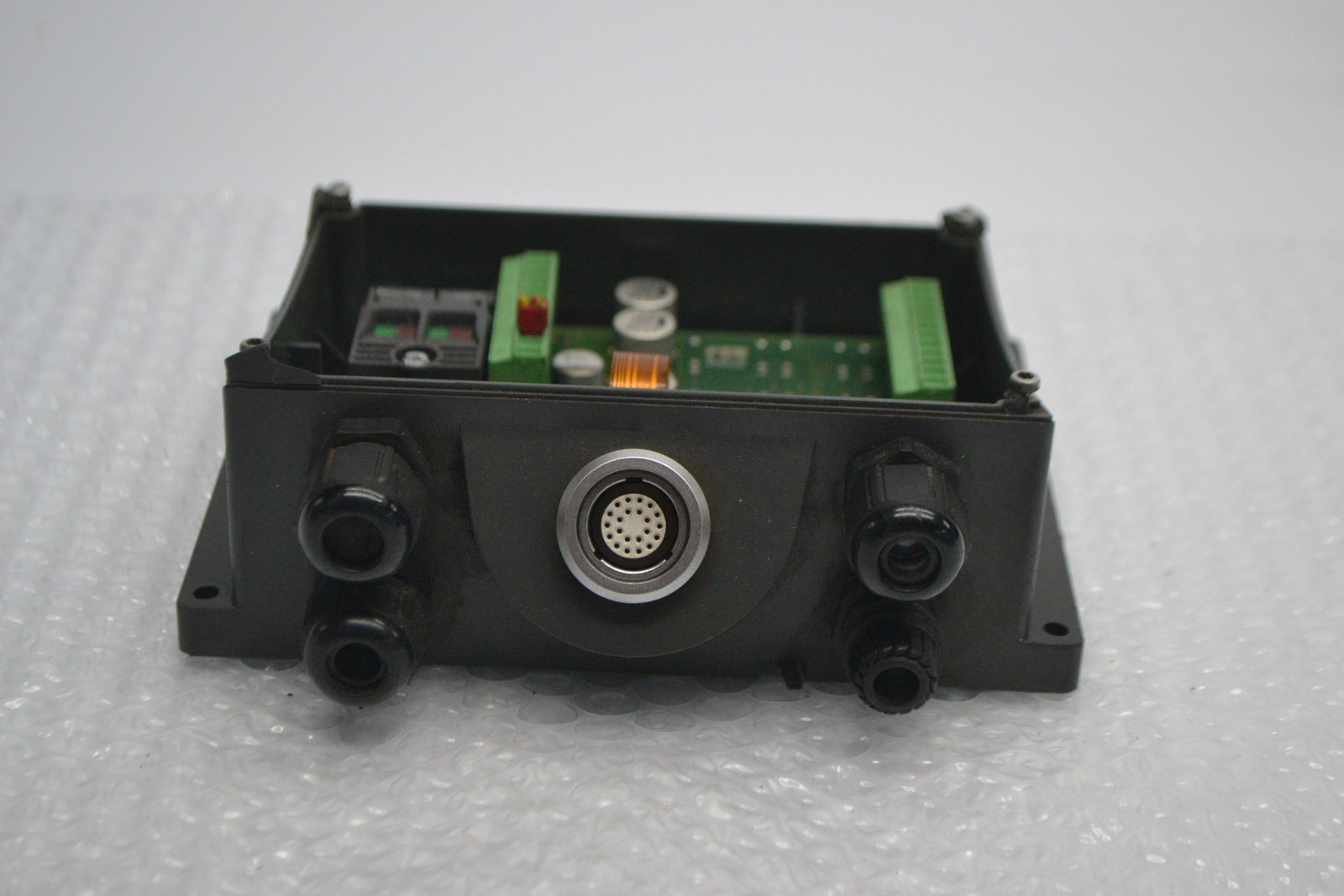 SIEMENS 6AV6671-5AE00-0AX0 CONNECTIVITY BOX (AS PICTURED) UNMP