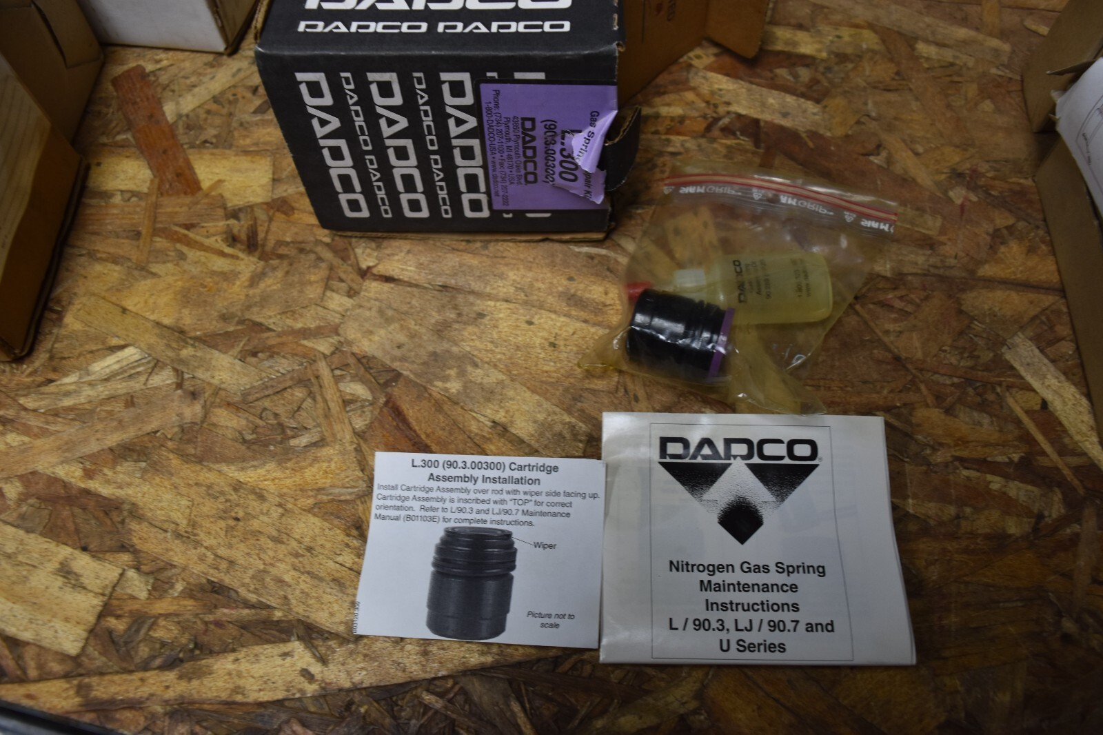 Dadco L300 Gas Spring Repair Kit RK903 90.103.00300 NEW OLD TOCK FREE SHIPPING