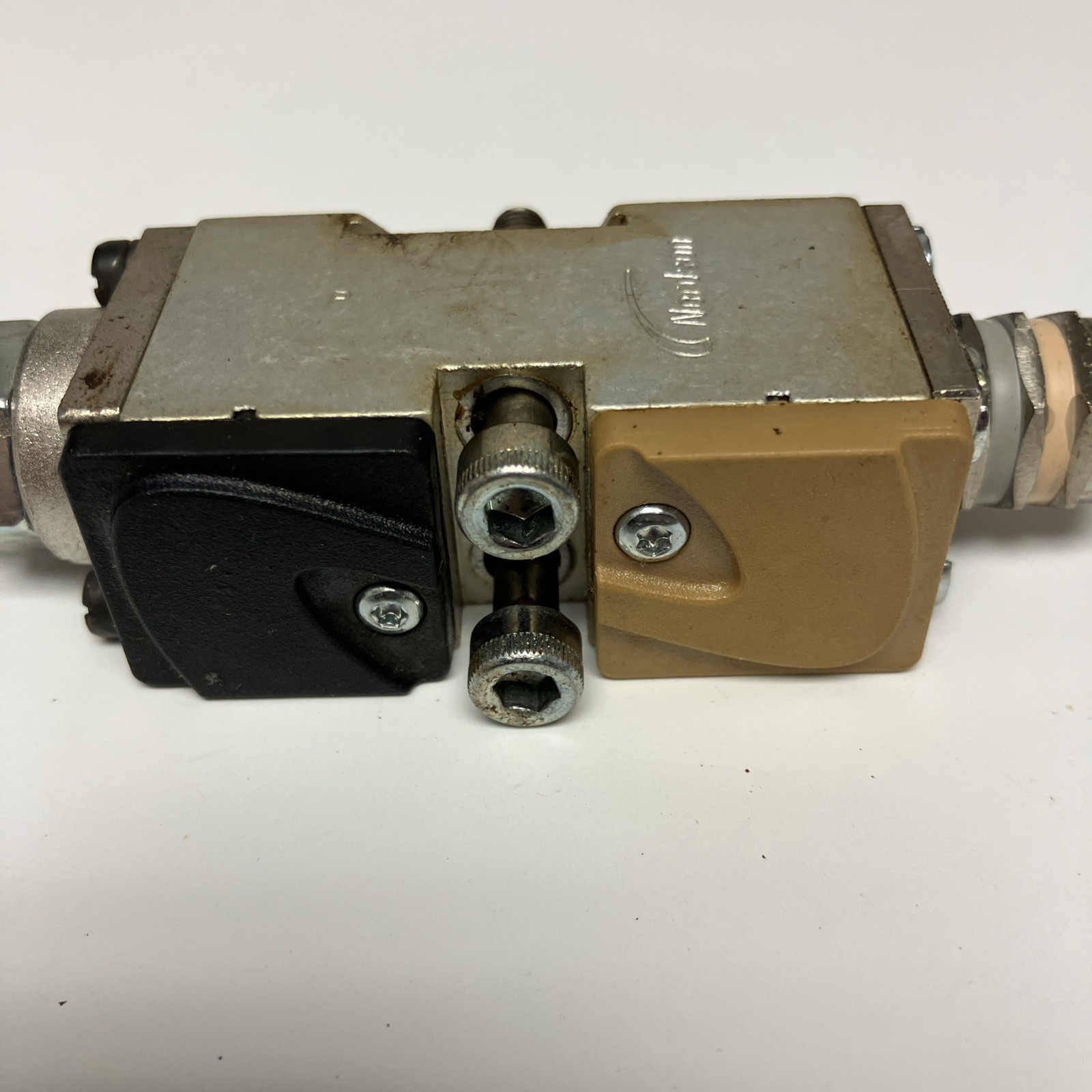 Nordson Surebead S 1052932 339698 Sure Bead SOLD AS IS!!