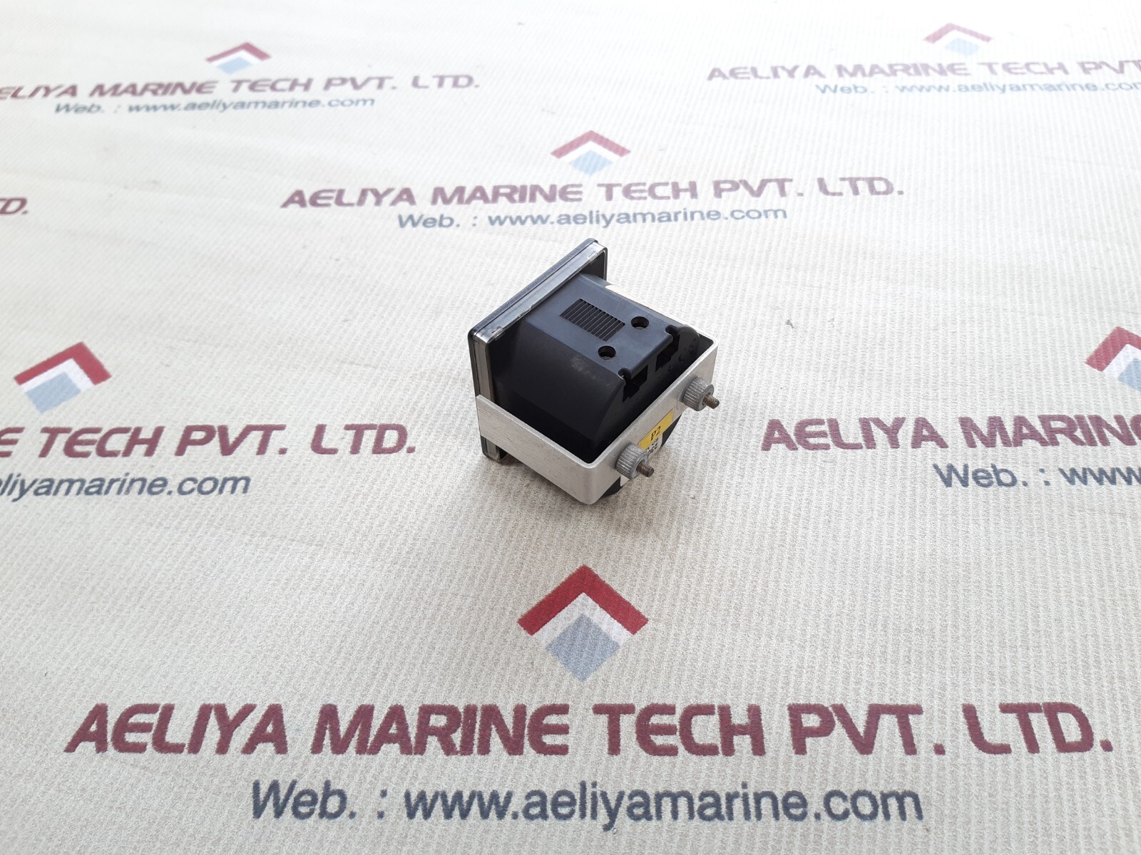 DEIF HC48 Running hours counter 230 V 60 HZ IP-40 07.01