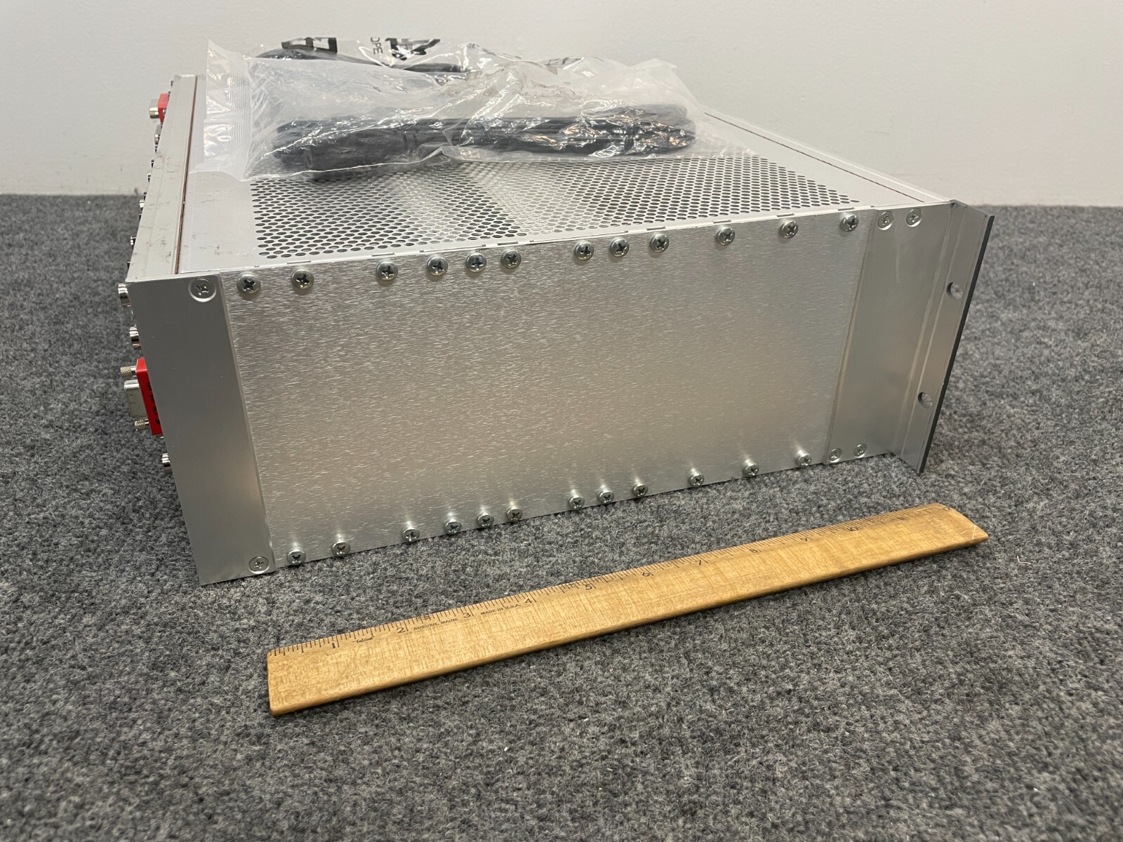 Scientific Atlanta Galaxy V9523101 Modular Rack System w/REDUS II (x4) & Cords