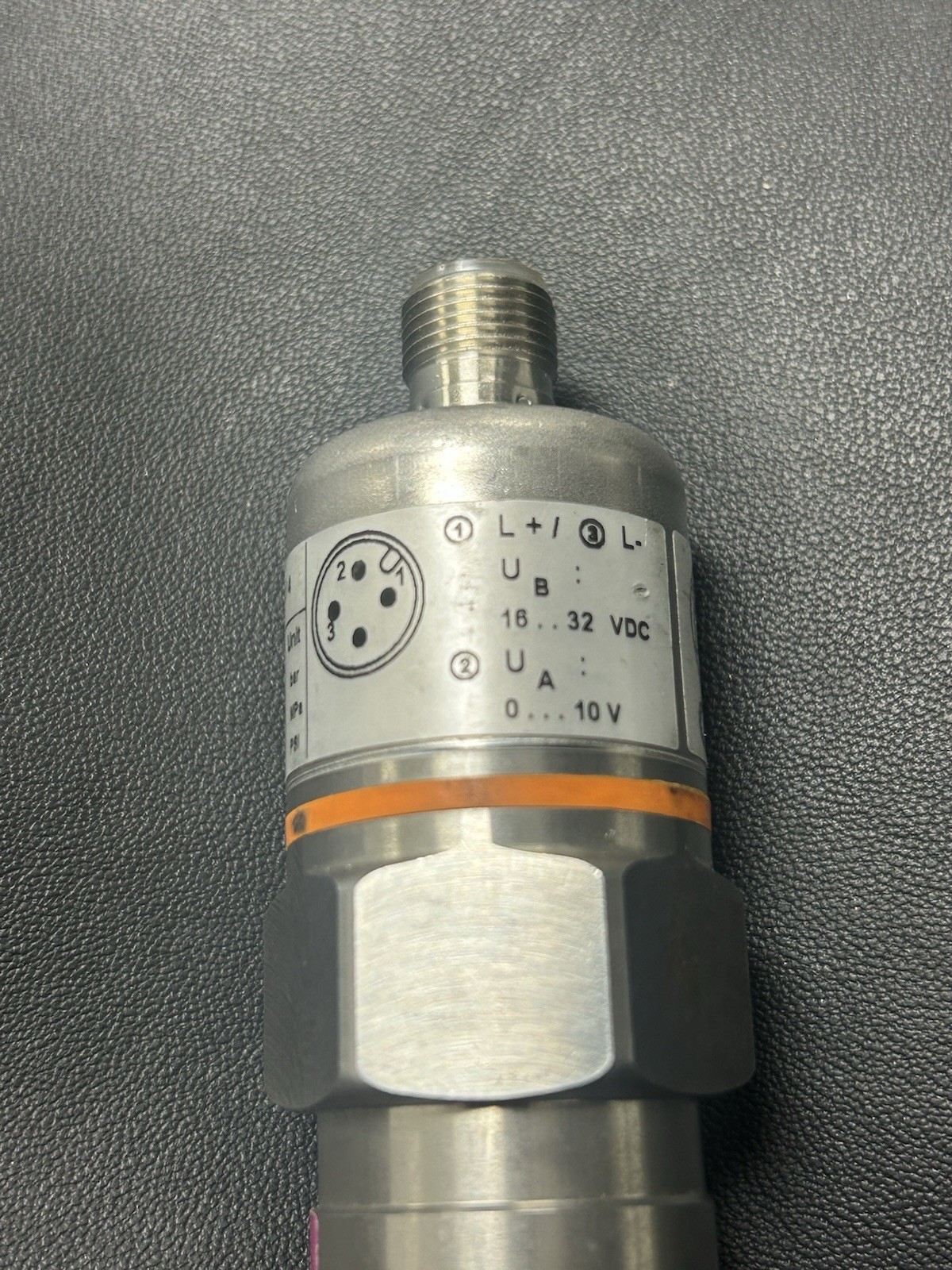 ifm electronic PA Series Pressure Transmitter 0-400 Bar G 1/4 Port 4-20mA