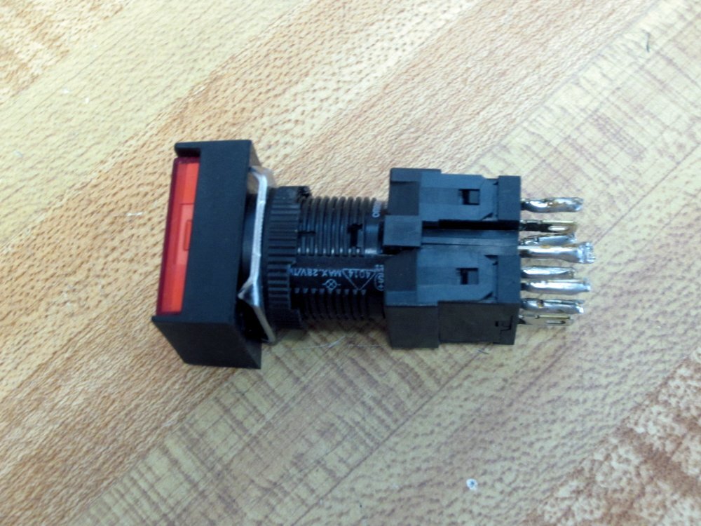 Omron A3GJ-6011-3 Pushbutton Red W/Base