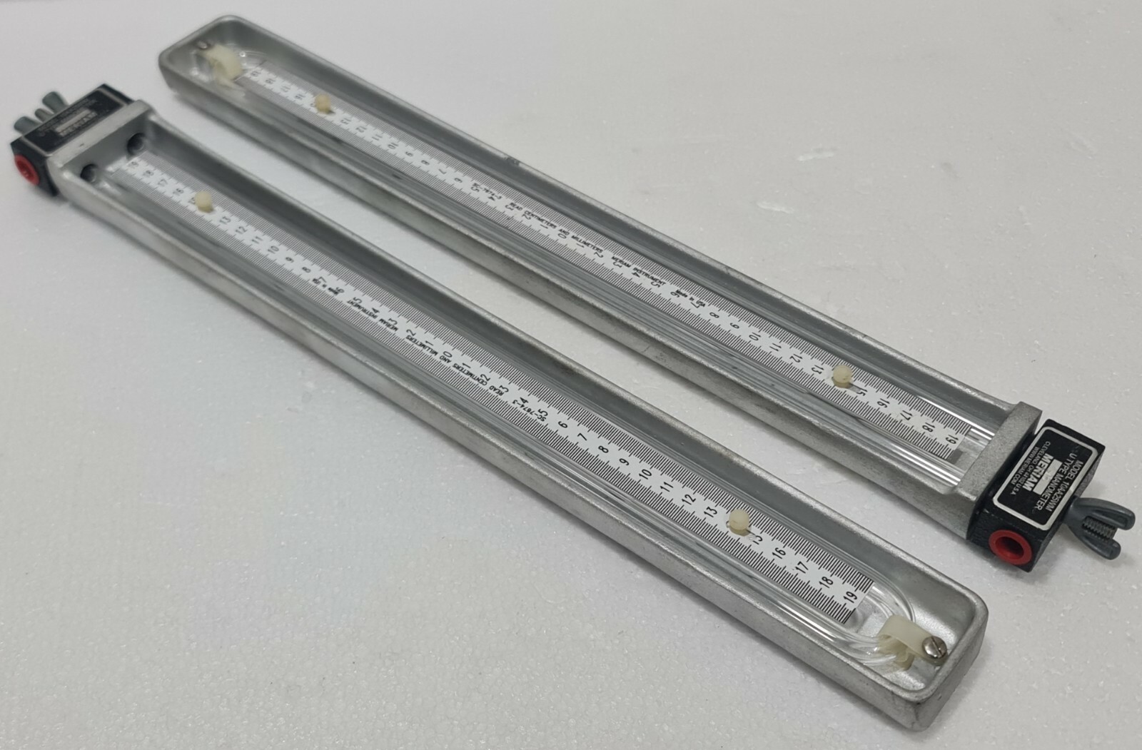 MERIAM MODEL 10AA25WM U TYPE MANOMETER 10AA25WM-15