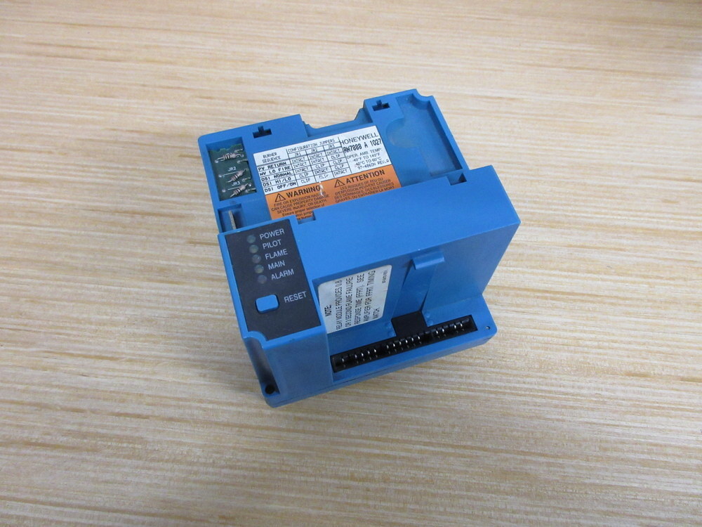 Honeywell RH7888 A 1027 Burner Control RH7888A1027 W/O Dust Cover