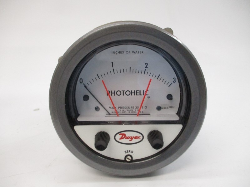 DWYER A3003C 120/240VAC 10A 25PSI 0-3″H2O NSMP