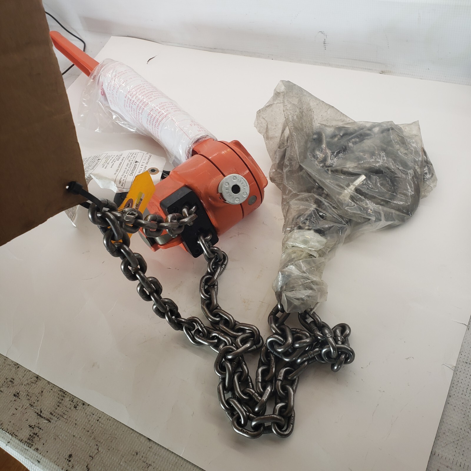 CM 4060 Manual Lever Hoist: 1,500 lb Limit, 58 lb Pull to Lift Load, 1 Chain