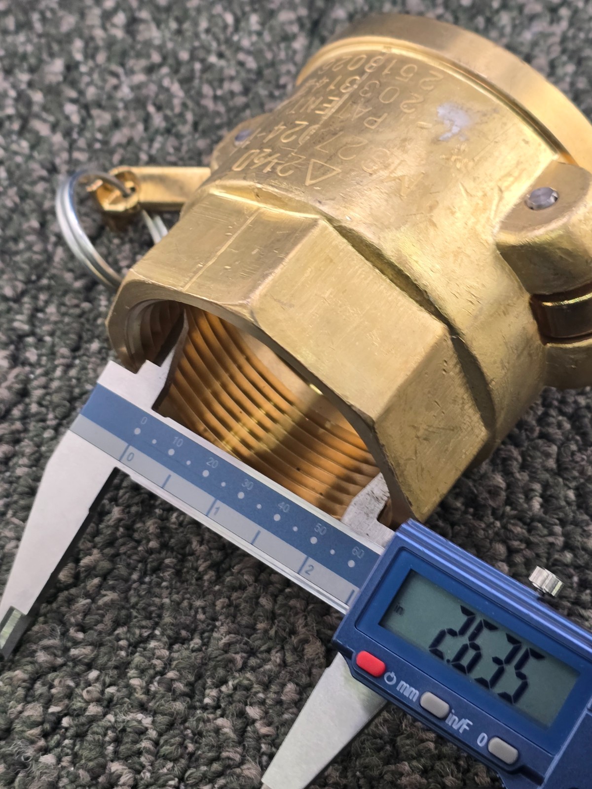 Ever-Tite MS27024-14 Brass Cam & Groove Female Coupler 2-1/2 inch Female NPT