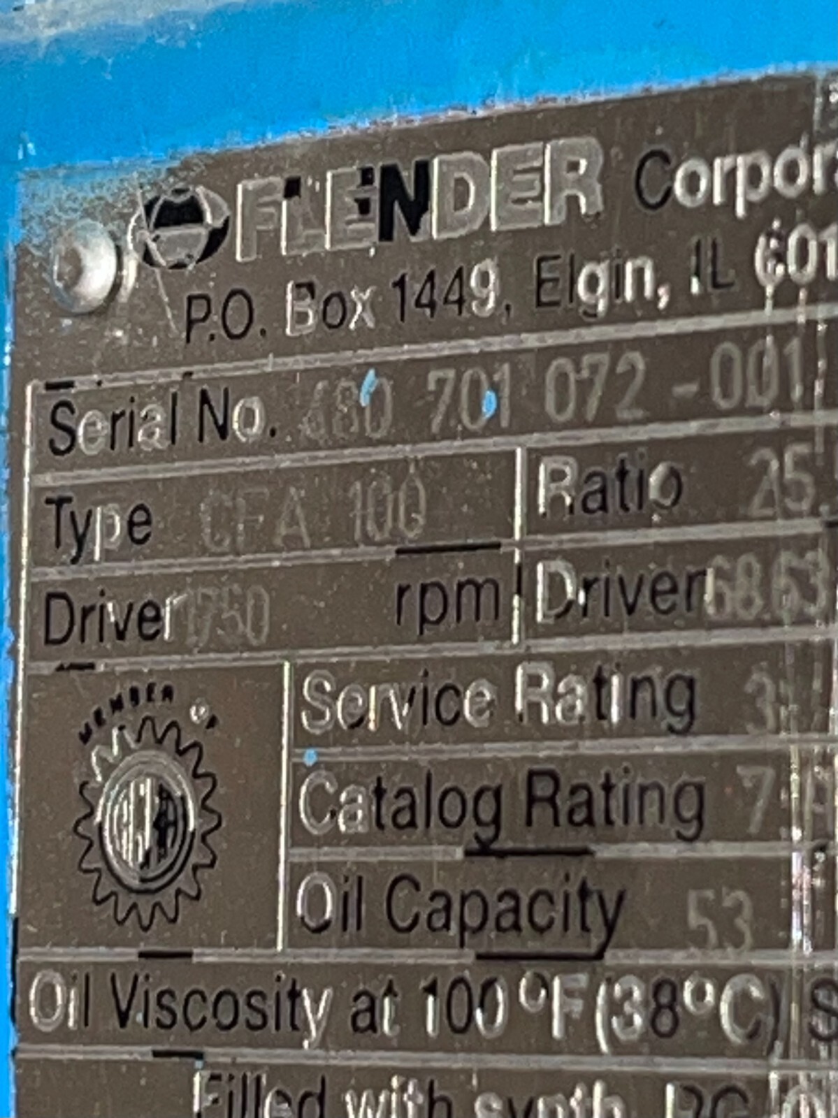 FLENDER TYPE CFA 100 1750 RPM GEARBOX 25.5:1 1750 RPM