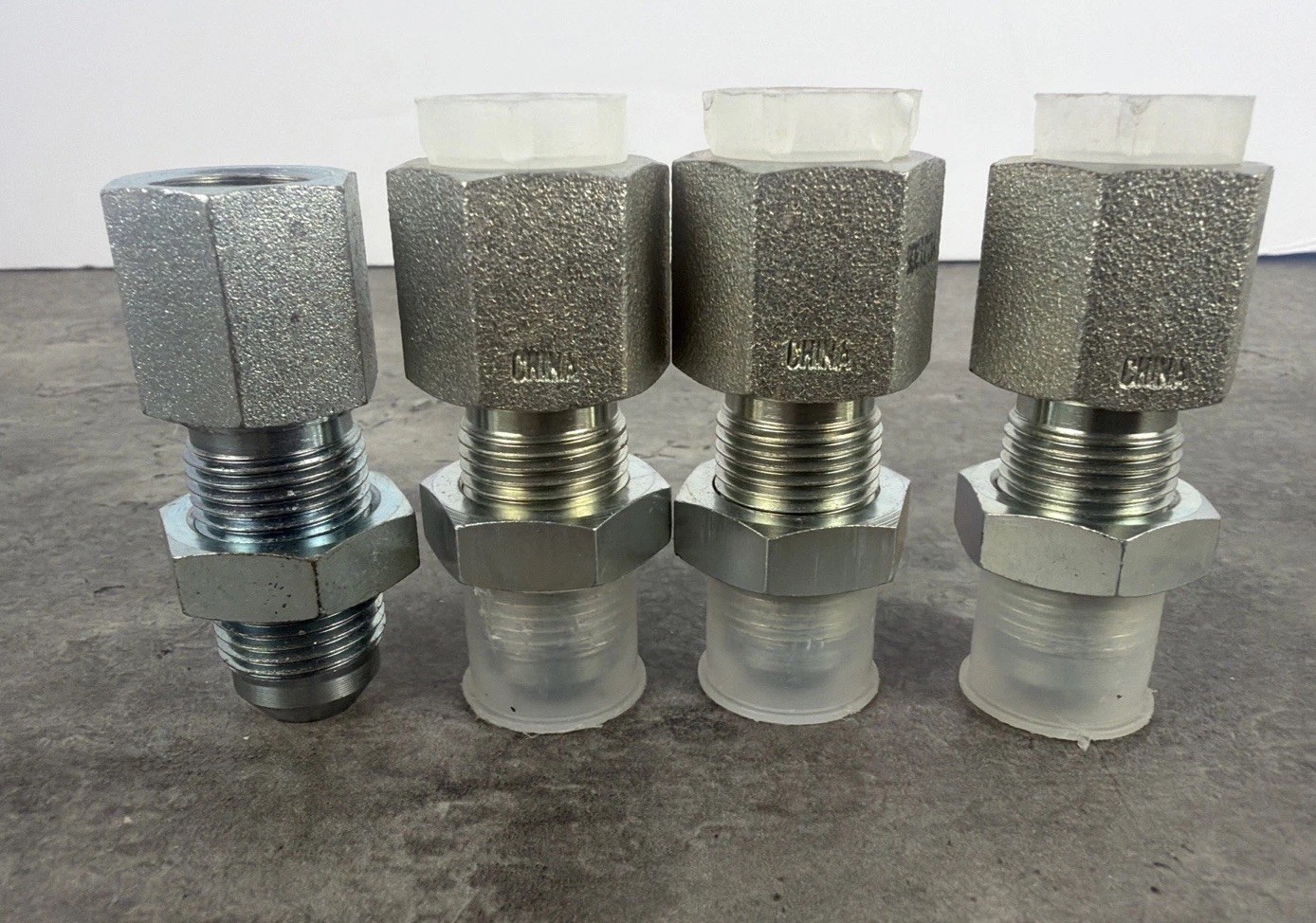 SMA-8 3/4 Tube Adapter Straight Fitting Lot of 4 New YCJ1306