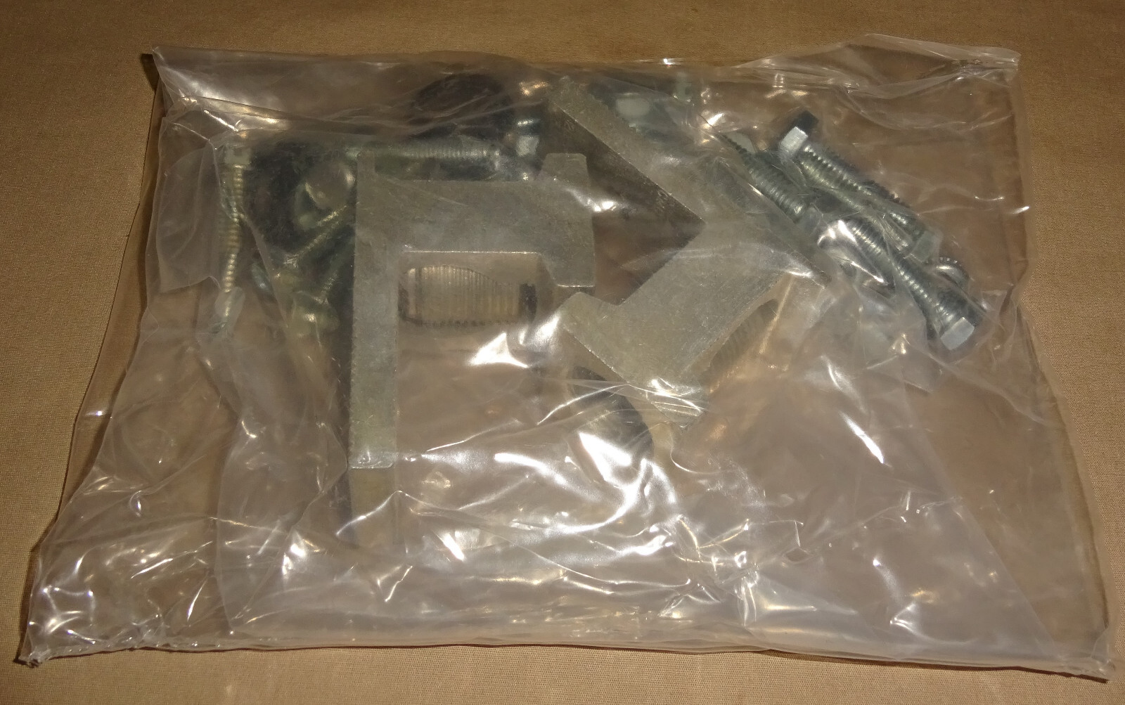Siemens VB6150 400-600A VB MTG KIT P5 PNLBD & FC SWBD NEW