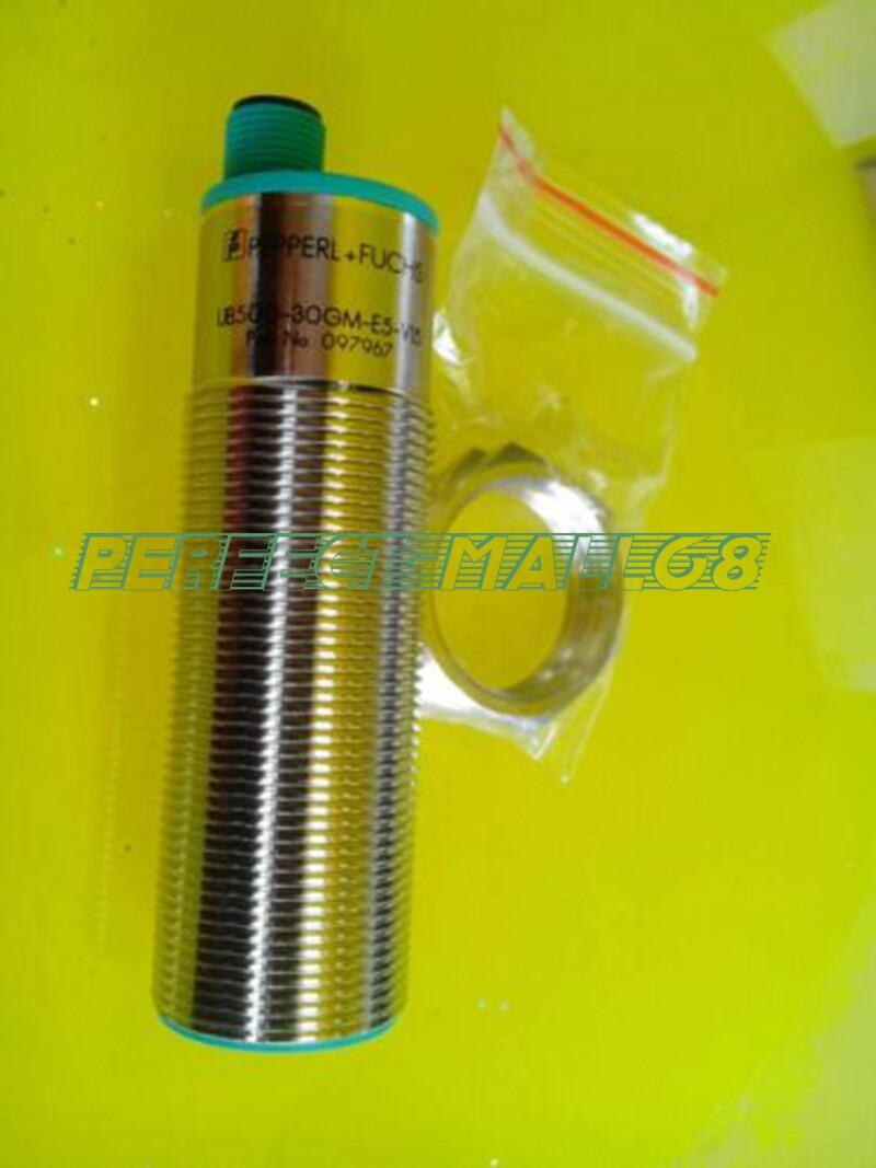 One Pepperl+Fuchs Ultrasonic Sensor UB500-30GM-E5-V15 Free Shipping replacement