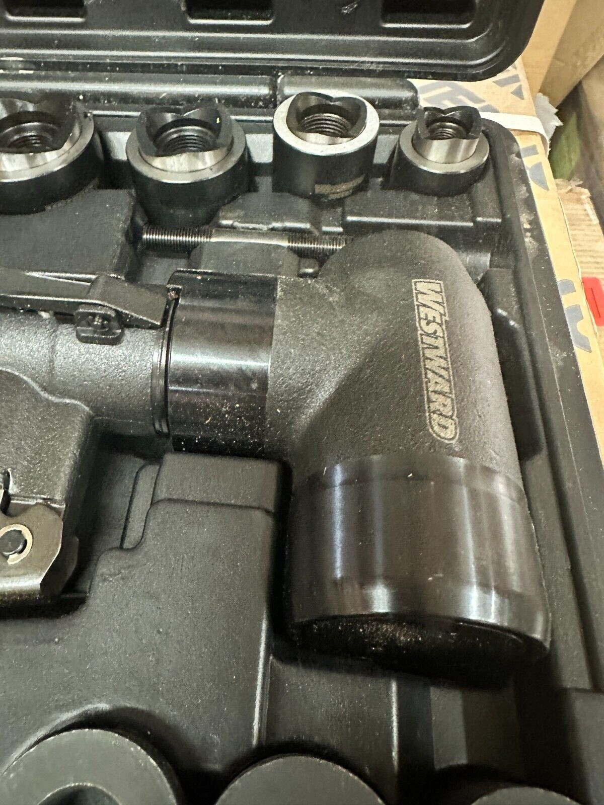 Westward 39CE85 13 Piece Hydraulic Punch Driver Set, 11 Ga.