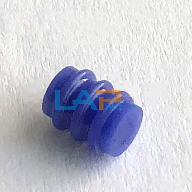 QTY:500 New Waterproof plug 7158-3198-90 connector 0 hole