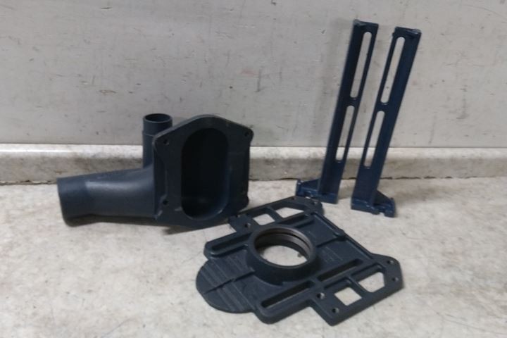 Zurn Z1203-NR3 14 In Overall Width Blue Cast Iron Carrier