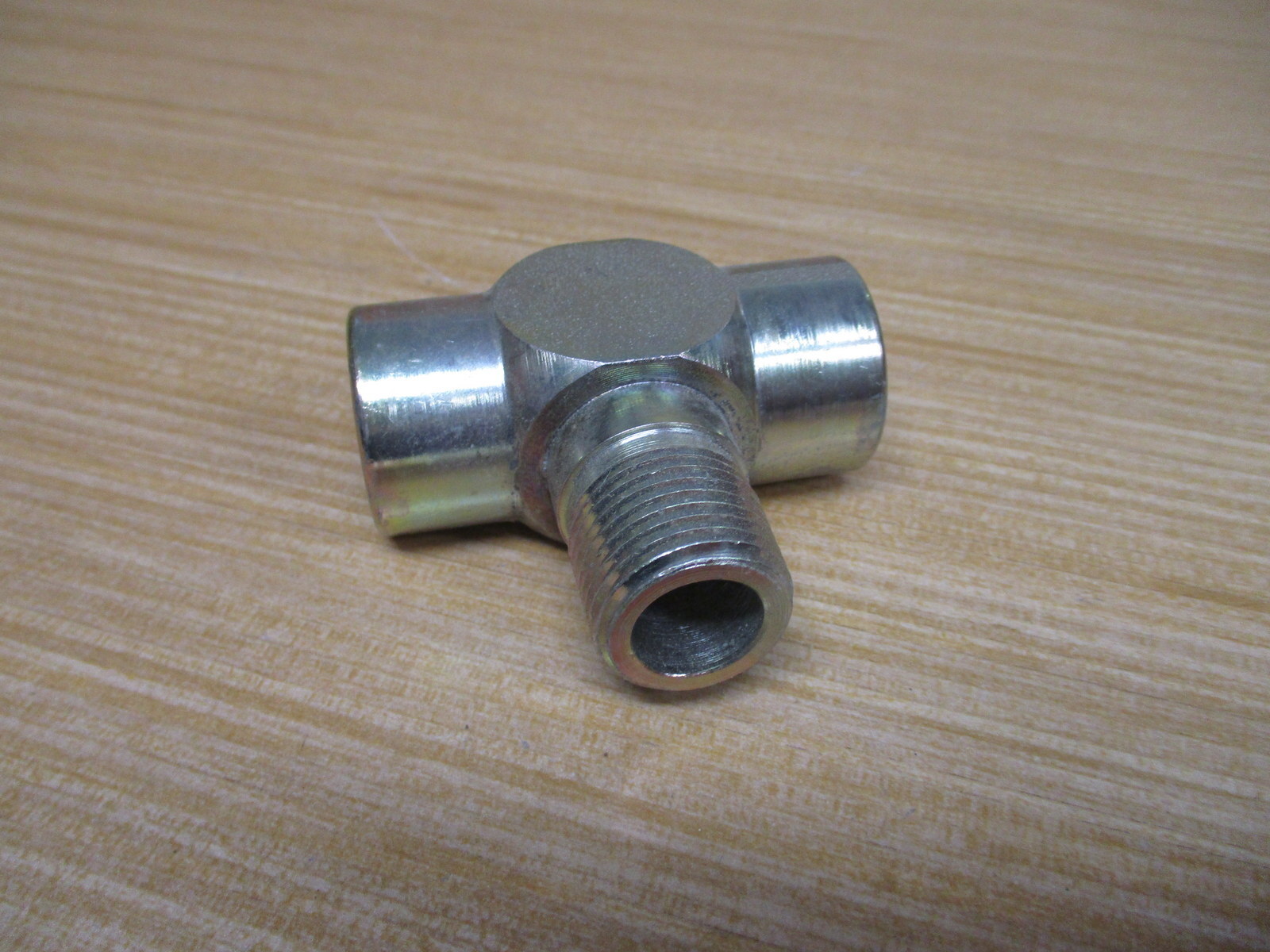 Aeroquip 2091-8-8S Eaton Branch Tee 209188S