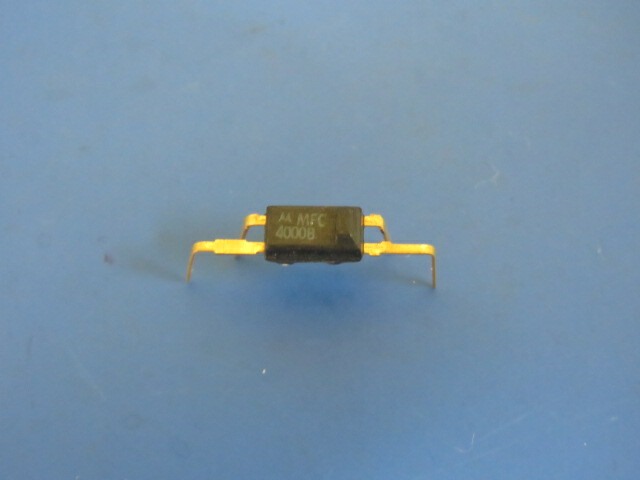 MOTOROLA MFC4000B Qty of 4 per Lot IC, SINGLE-CHANNEL AUDIO POWER/OUTPUT AMPLIF