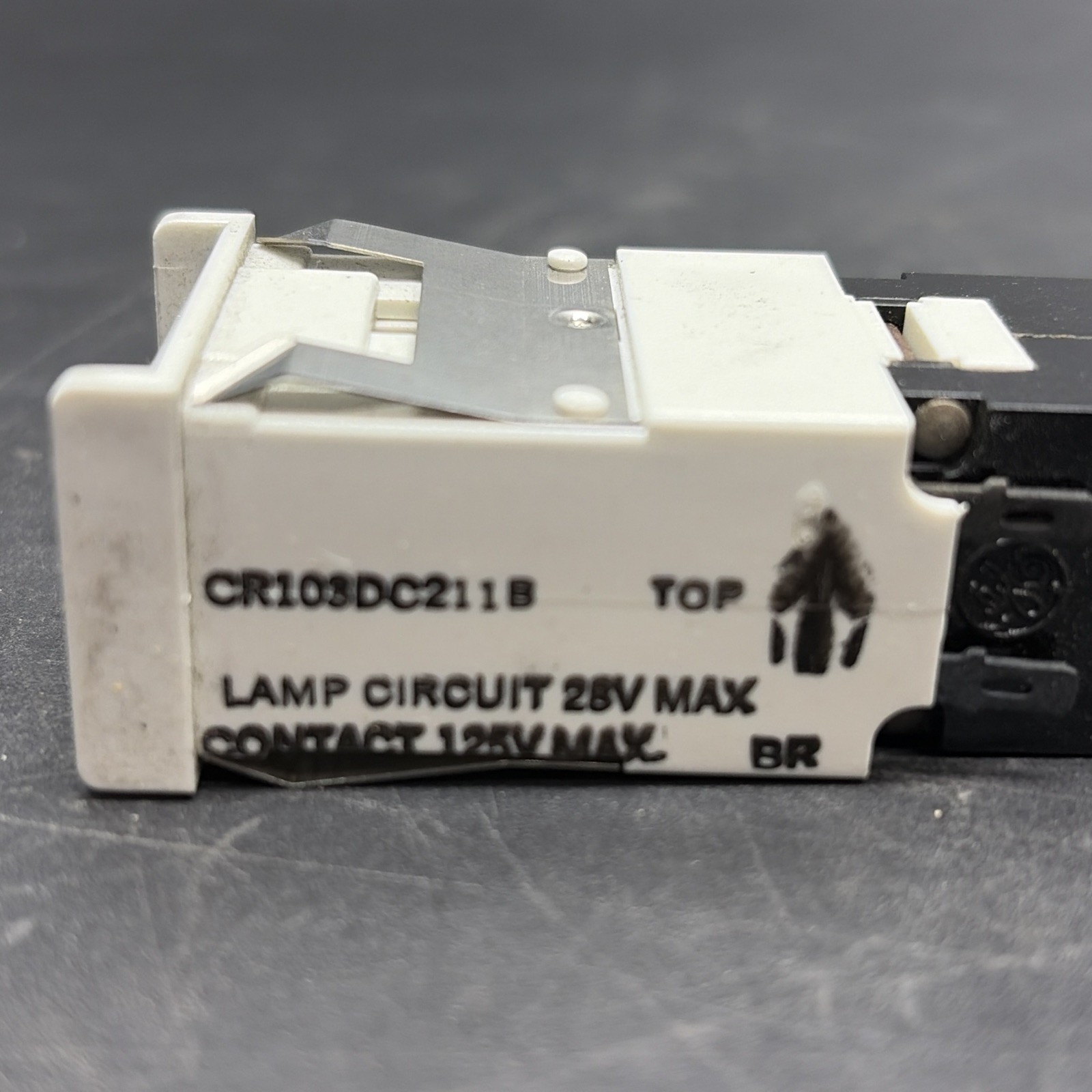 Nos General Electric CR103DC211B Lamp Circuit CR103D