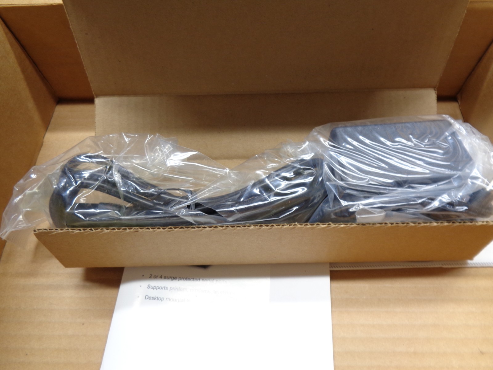 PERLE IOLAN+104 RS422 (10/100) 04006824 “NIB”