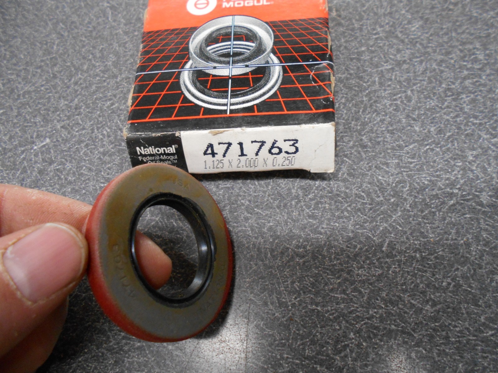 Federal Mogul 471763, National Oil Seal. 1.125X2.0X0.25 NOS!