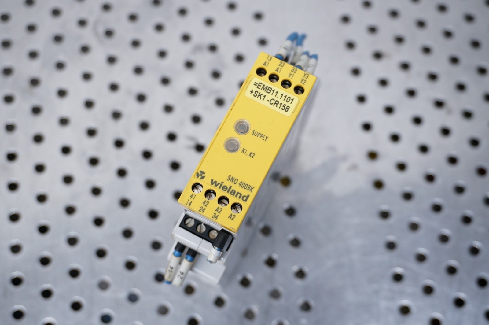 (Qty 2) Wieland Schleicher SNO 4003K safety relay R1.188.0400.1