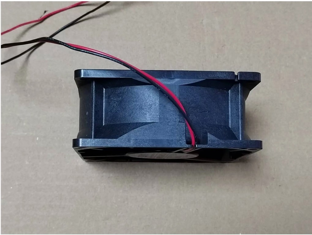 NEW SERVO D0938X24B8CZ-40 DC 24V 0.34A 8.16W 9038 9CM 90mm Equipment fan