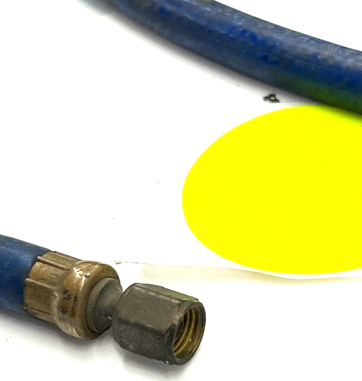 SYNFLEX 3600-04 1/4″ WP 250 PSI POLYETHYLENE TUBING APPROX. 50 FT LONG
