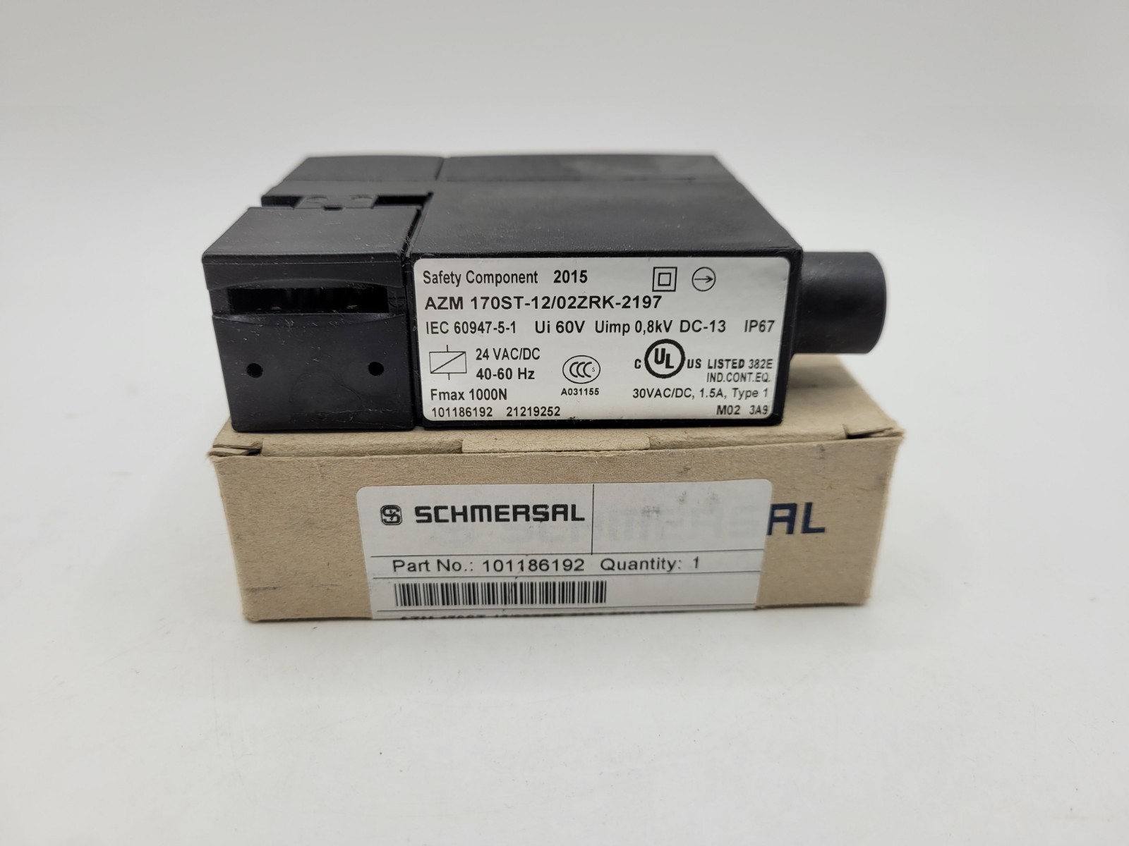 SCHMERSAL AZM 170ST-12/02ZRK-2197 Safety Switch