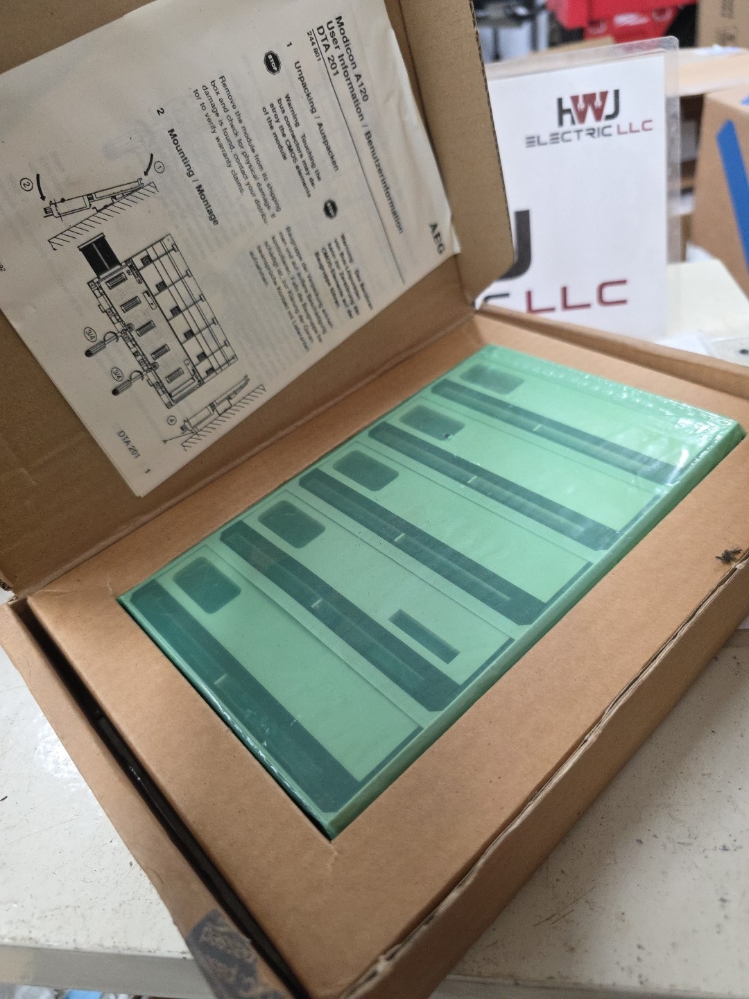 SCHNEIDER Modicon DTA 201 AS-HDTA-201 Secondary 5 SLOTS DTA 201/AS-HDTA-201