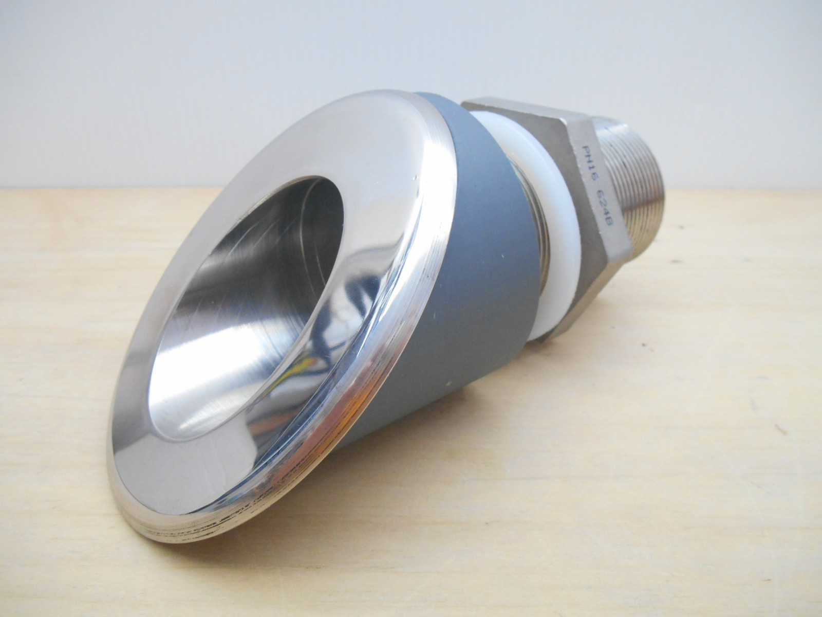 Flush Stainless Steel Angled Bulkhead Fitting 2″ Id, 2-3/8″ Od PN16 624B
