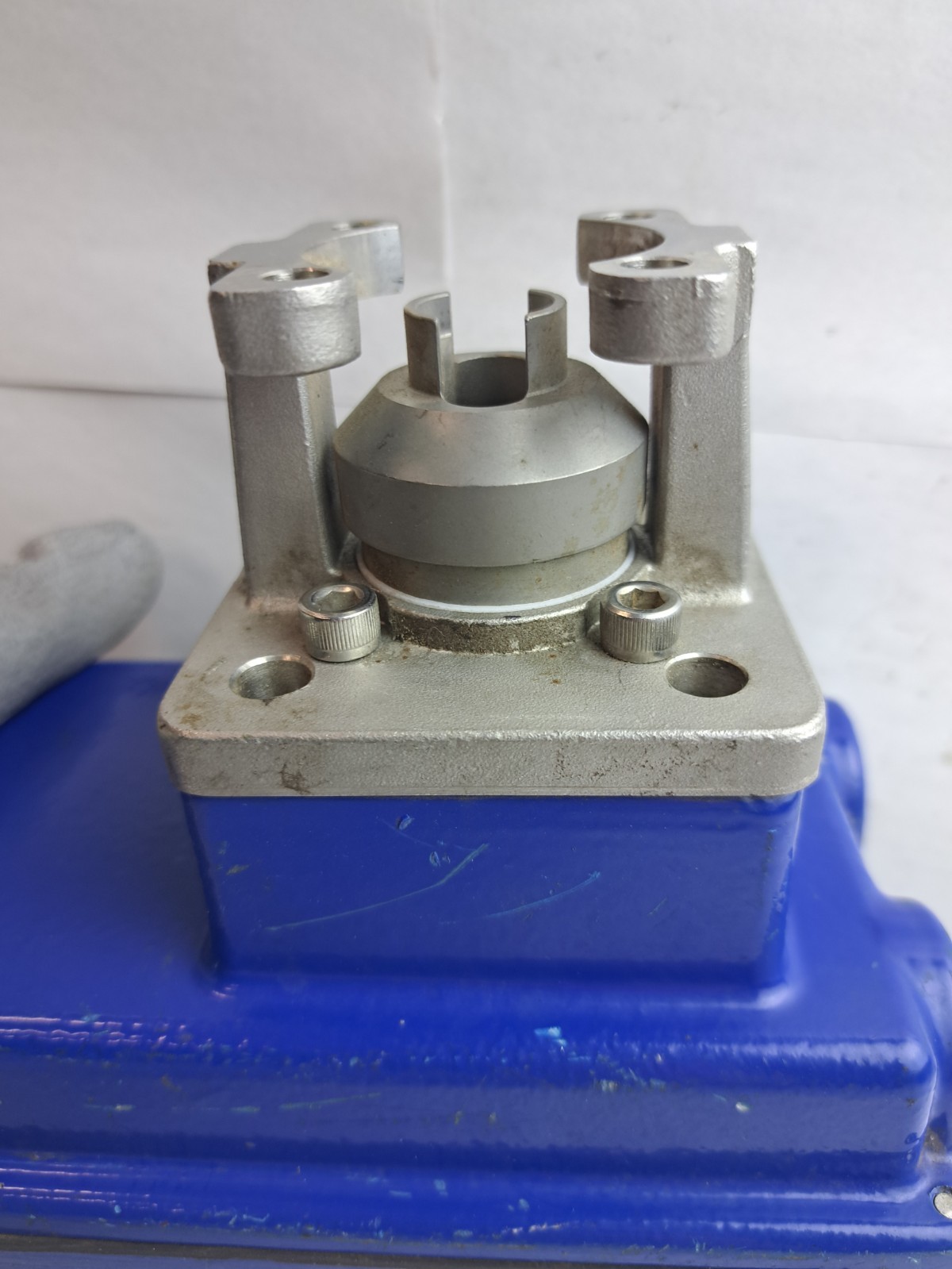 Indelac Controls SD4B-10 Electric Actuator Tested SD Series 200 In Lbs