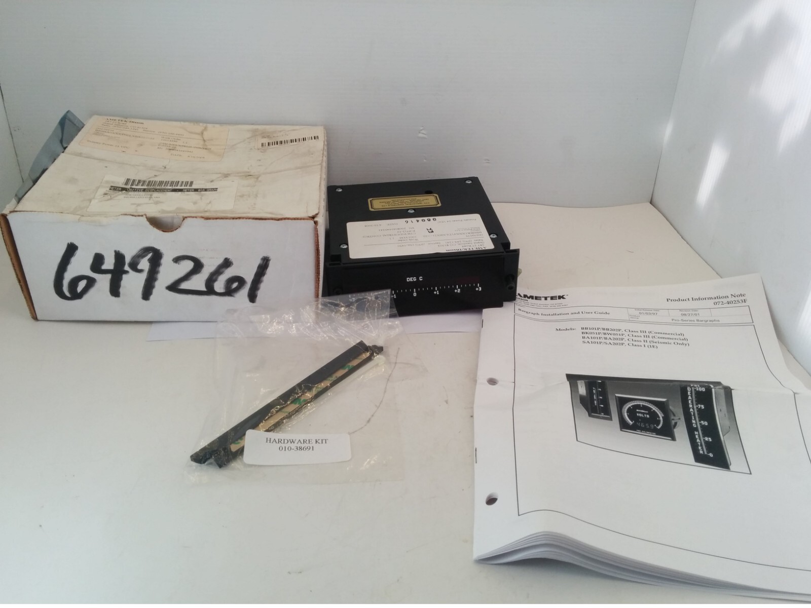 AMETEK DIXSON BBHRR1XXX4VDLXBX21-/+22 BARGRAPH METER, -3 TO +3, NIB