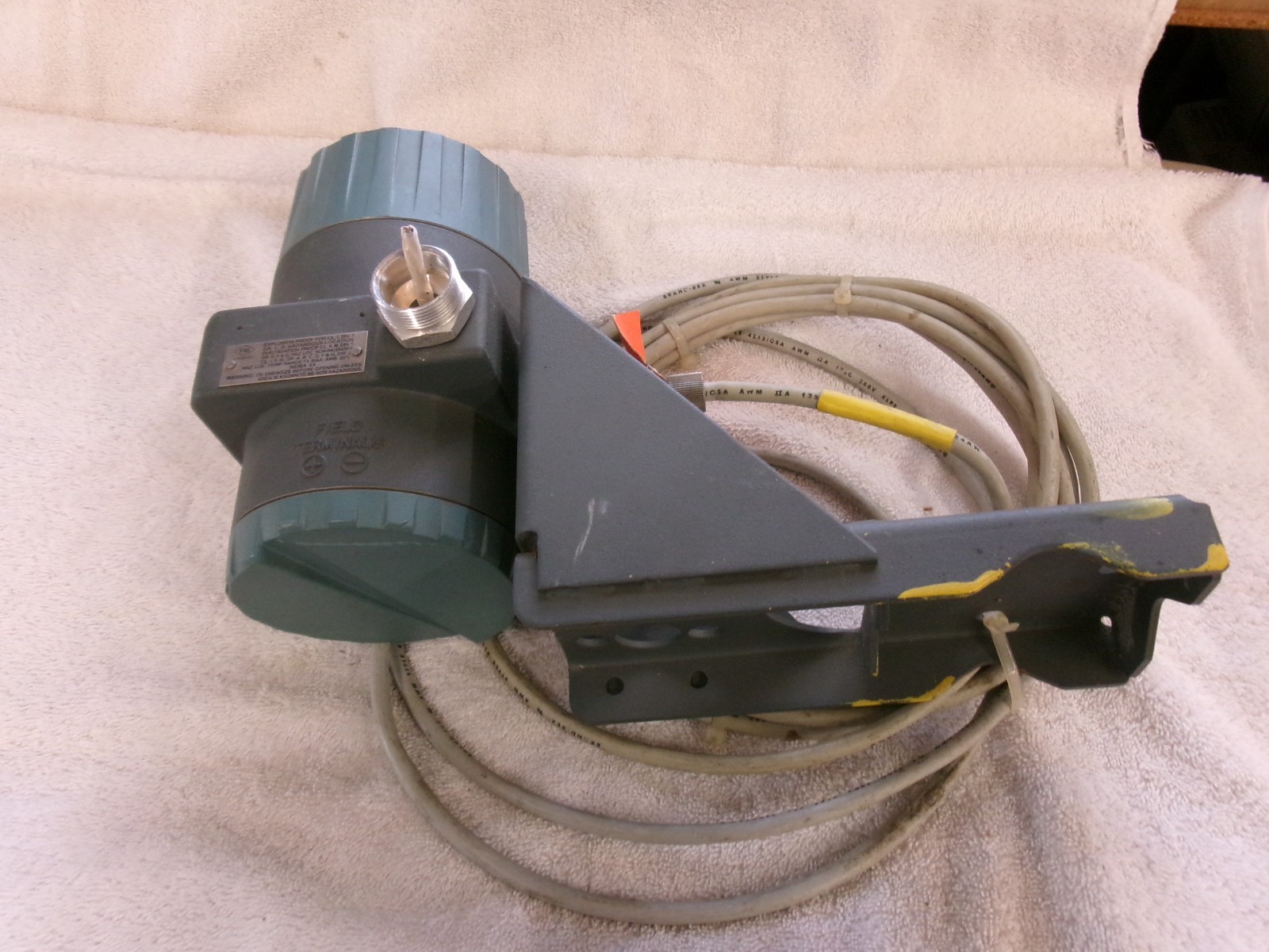 FOXBORO VORTEX Flowmeter 12.5-42Vdc 1500PSI 83W-D1HS1SSRJJ-B