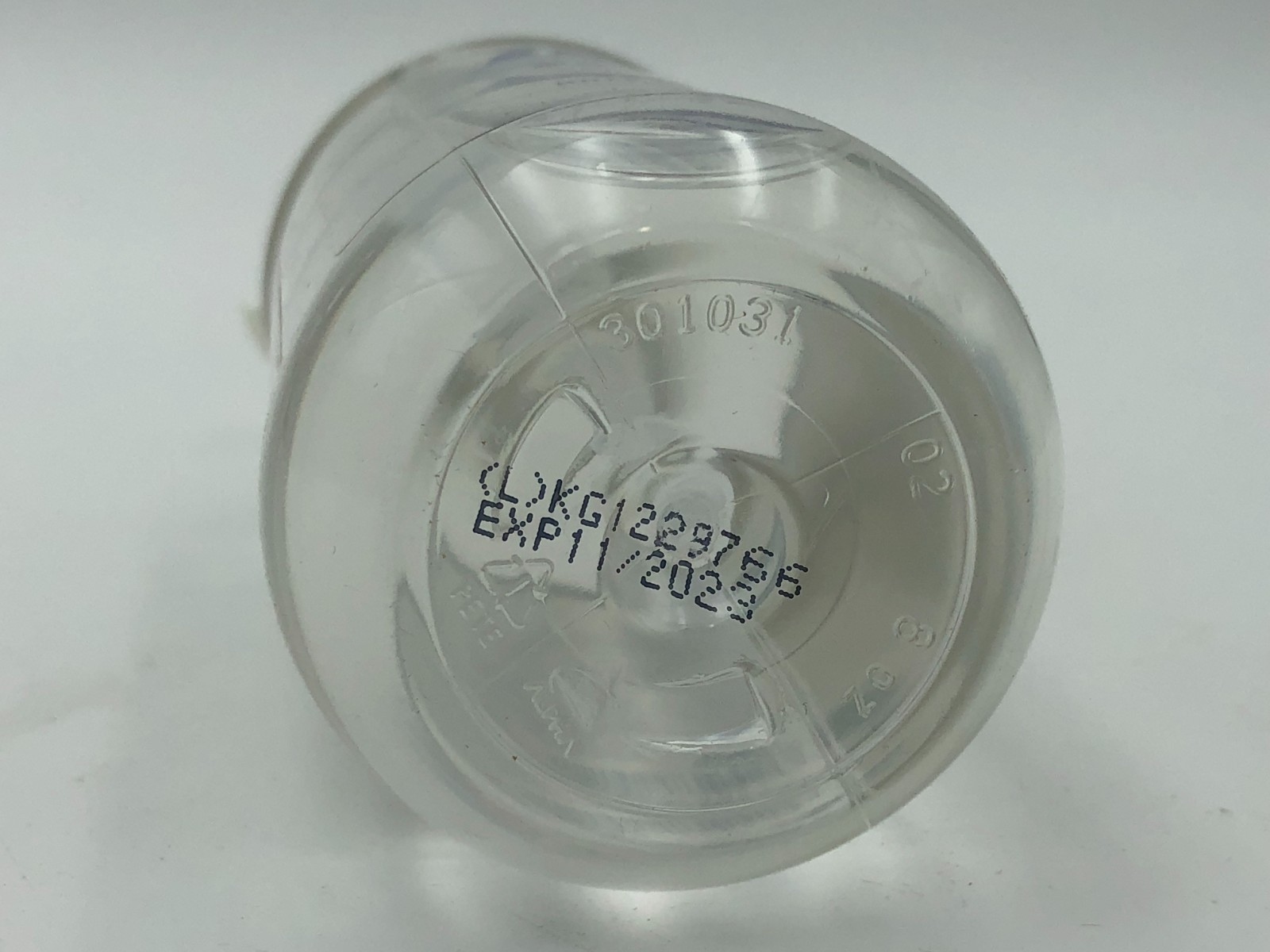 EXPIRED Purell Advanced Gel 8 oz 11/Case 4040‑12‑S Alcohol Gel/Cleaning Use