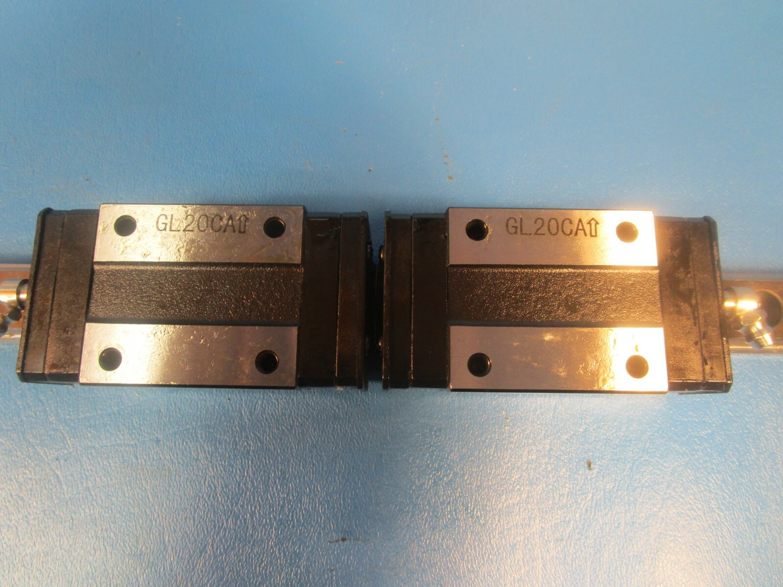 LSK, GL20CA2T711 2IIPZ2, TWO GL20CA Linear Square Slider Blocks on a 711mm Rail