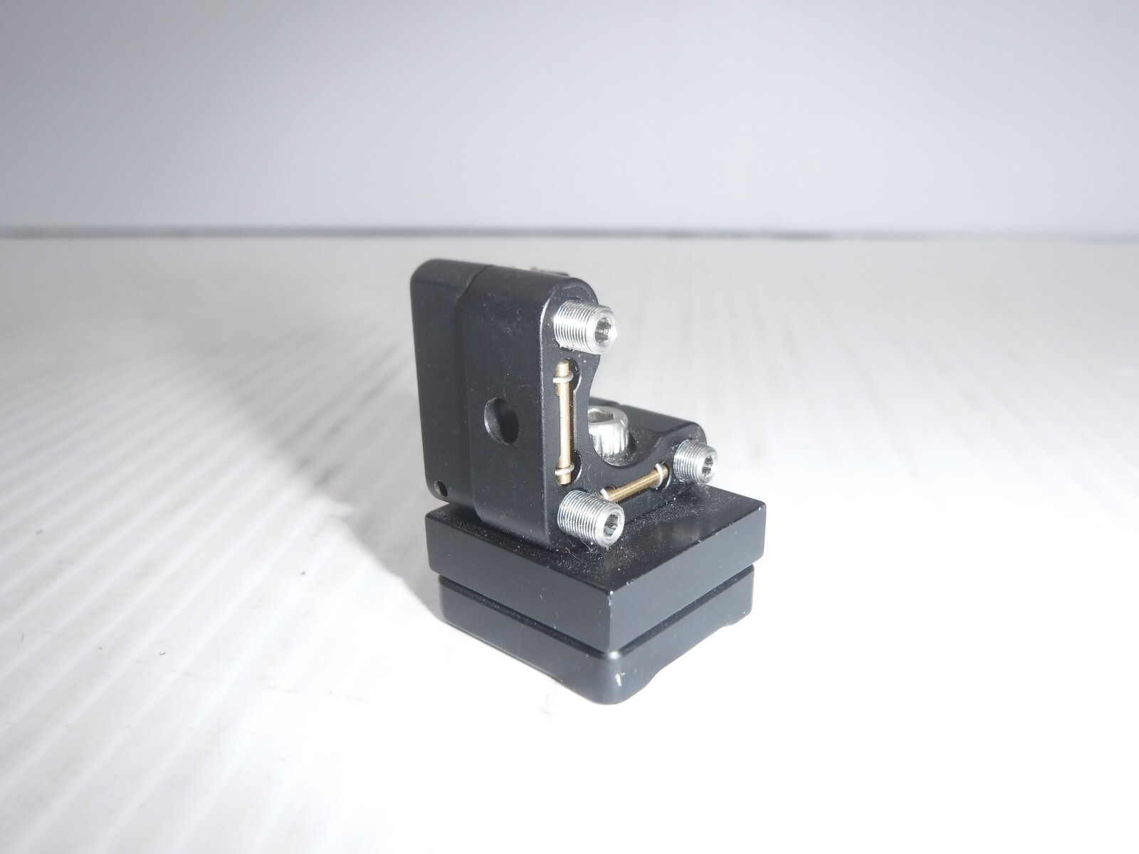 Newport BK-1A Magnetic Base / Newport U50-A Series Ultima Clear Edge