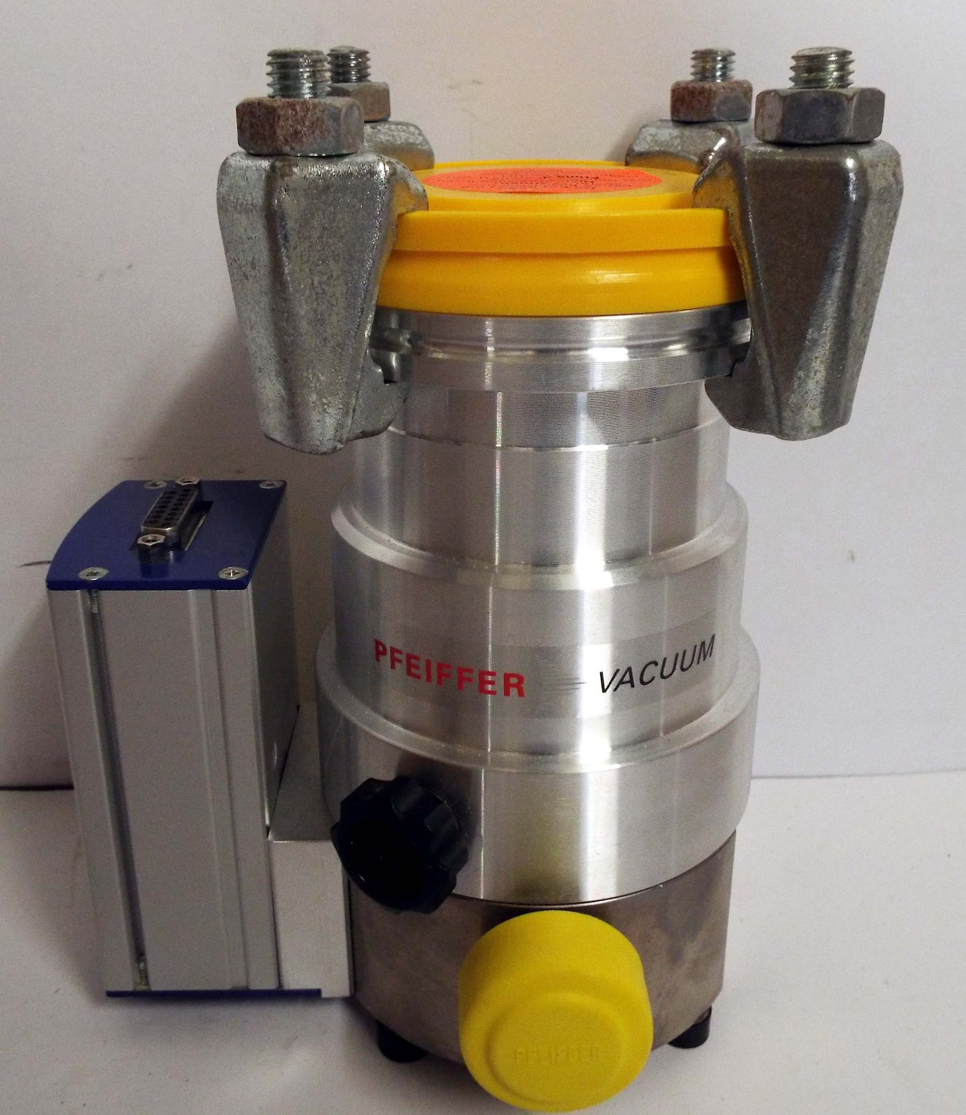 1 NEW PFEIFFER TMH071PDN63ISO-K 3P TURBO PUMP W/TC100PMC0692AA NNB *MAKE OFFER*