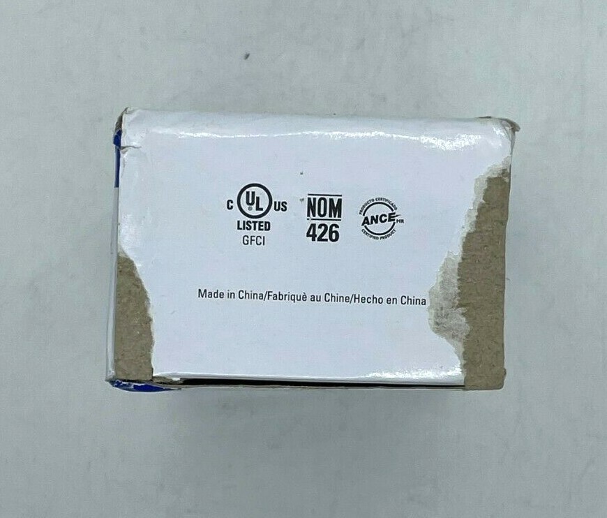 EATON GFCI SELF TEST RECEPTABLE PLUG W COVER 2 POLE 3 WIRE GROUNDING 20A 125V c