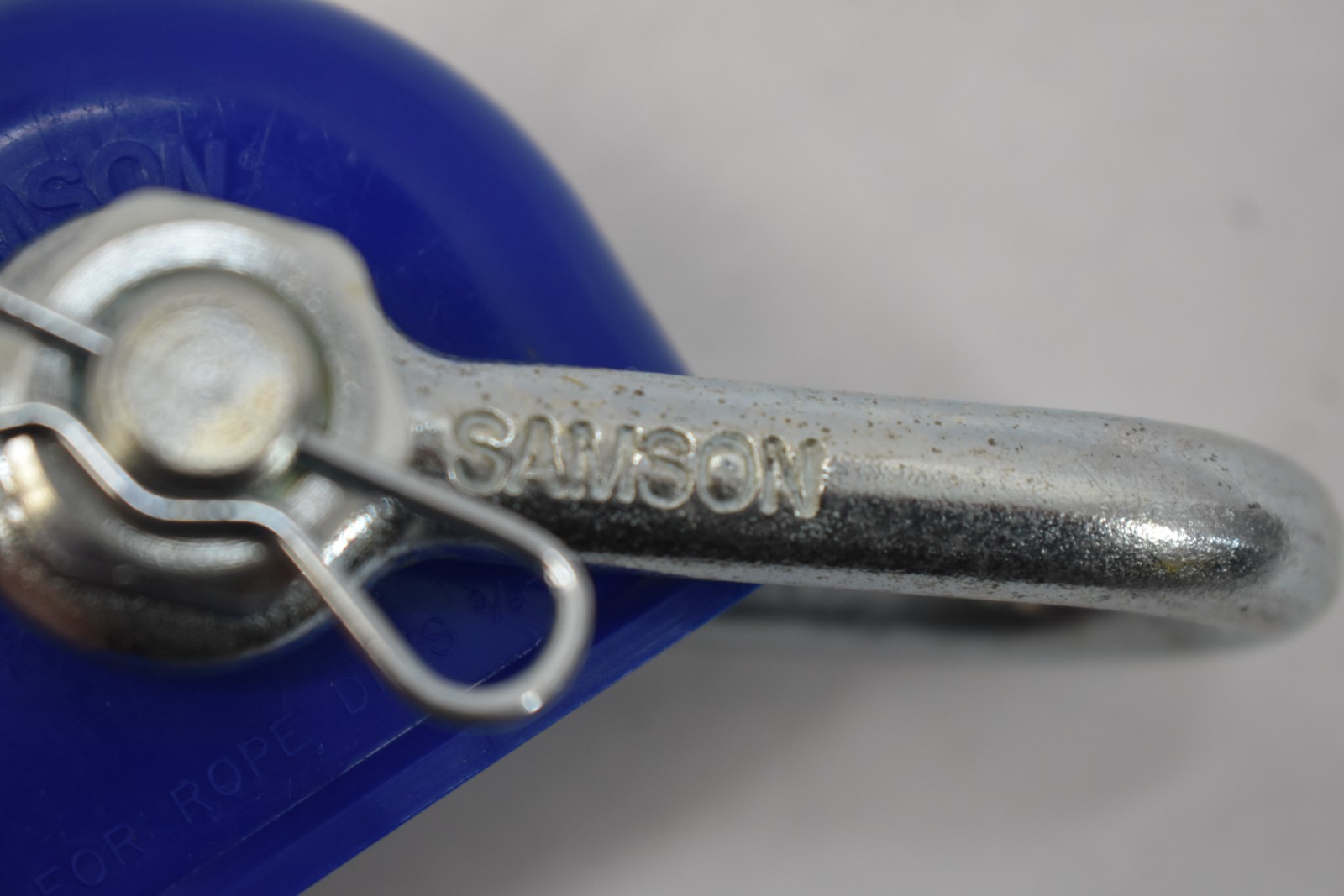 Samson Size 1 Blue Nylite Assembly with Nylon Spool 3/8″ to 1/2″ Rope Steel