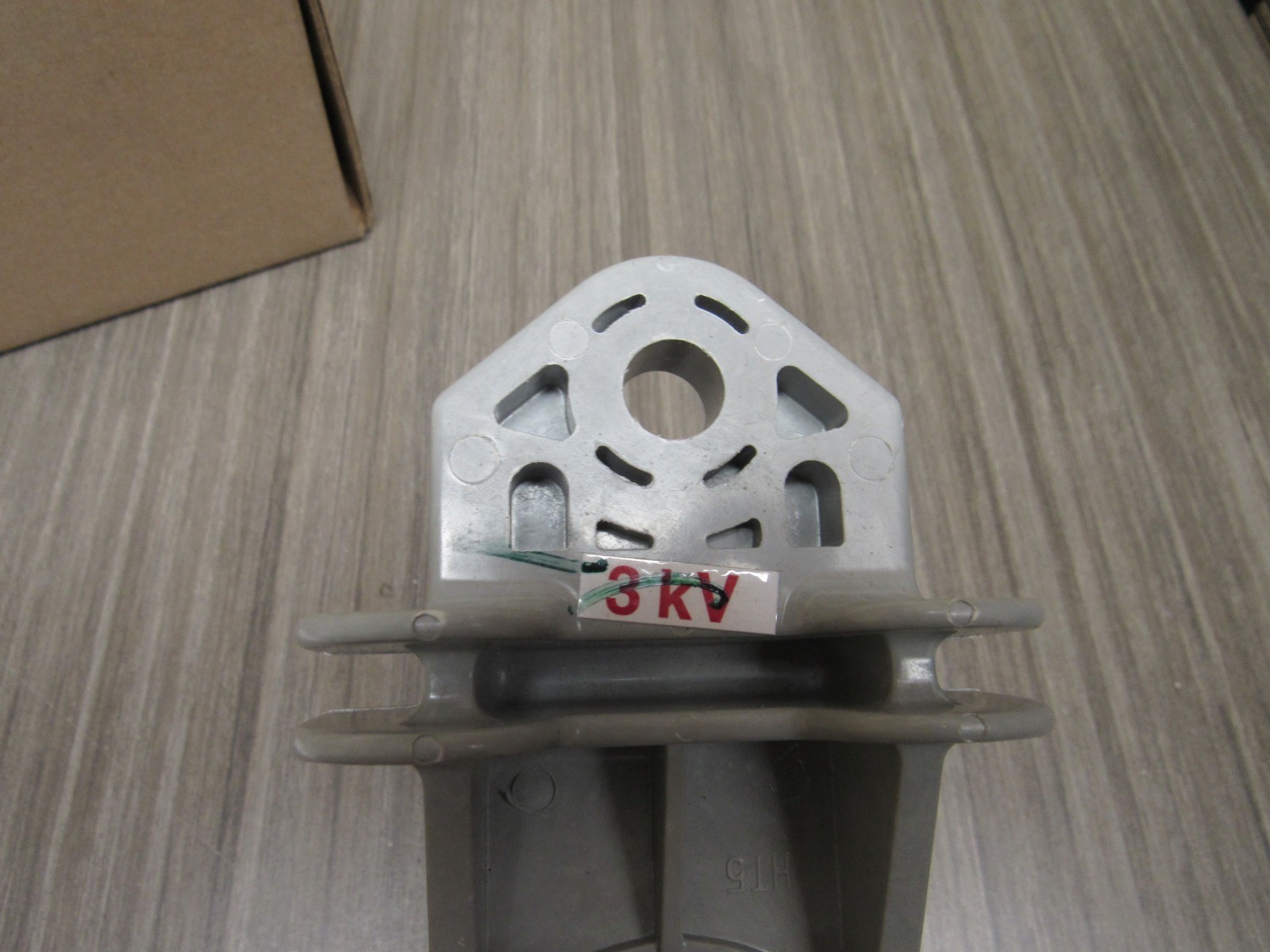 Eaton Cooper UNS03030B1A1A13 3KV UltraSIL Housed VariStar MOV surge arrestor