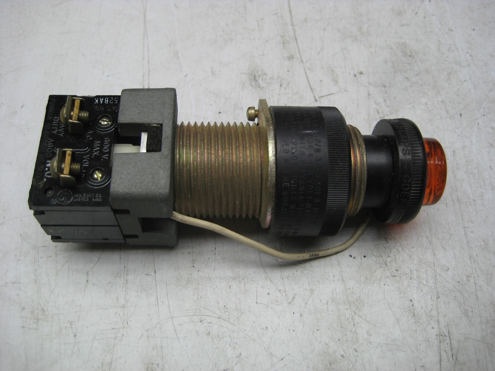 INDUSTRIAL SPARE 34-3201B-11622 AMBER PUSHBUTTON RELAY NSNP