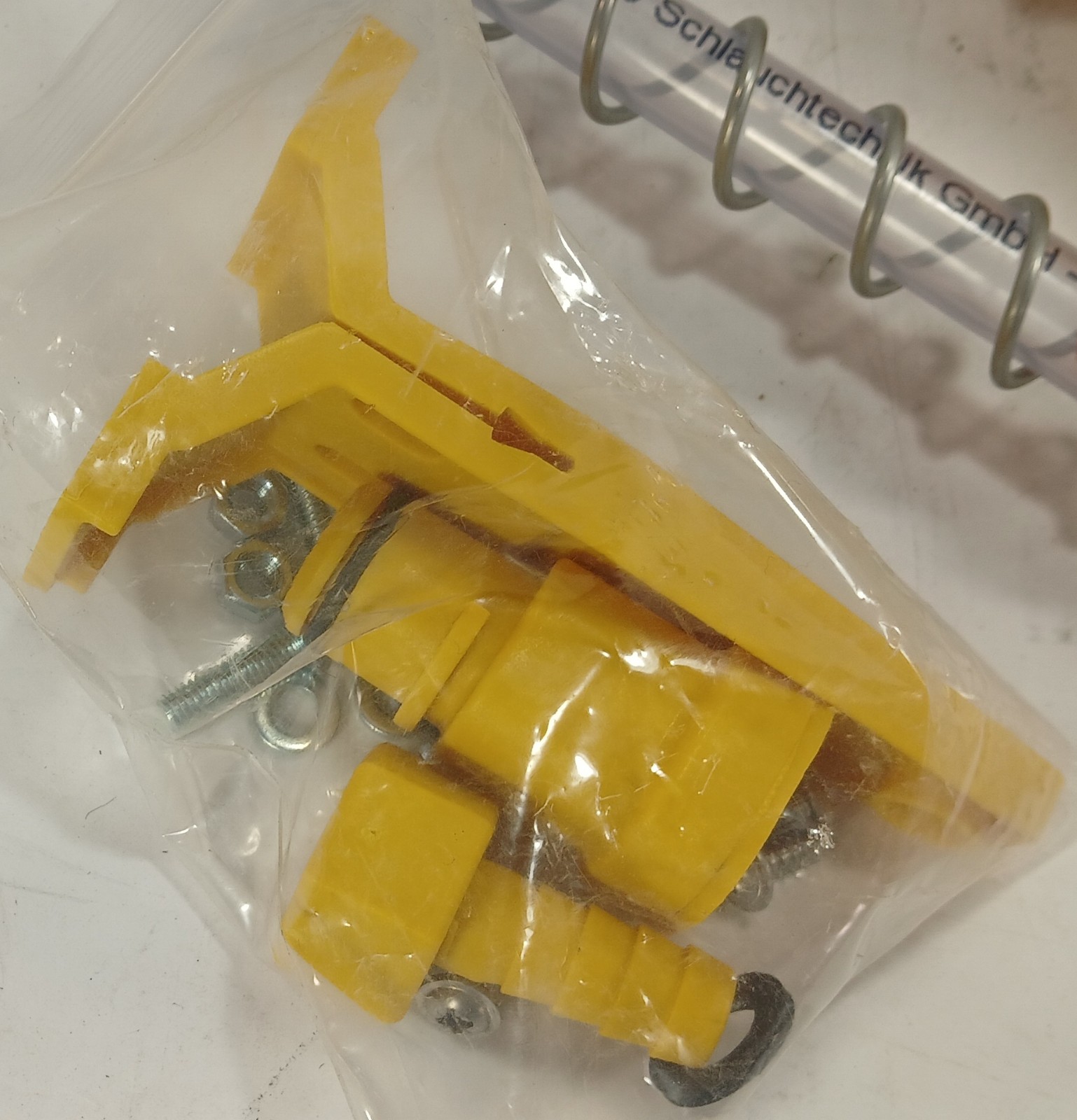 1 NEW LUBING 3251-00 E-FLUSH WATER FLOW REGULATOR NNB ***MAKE OFFER***