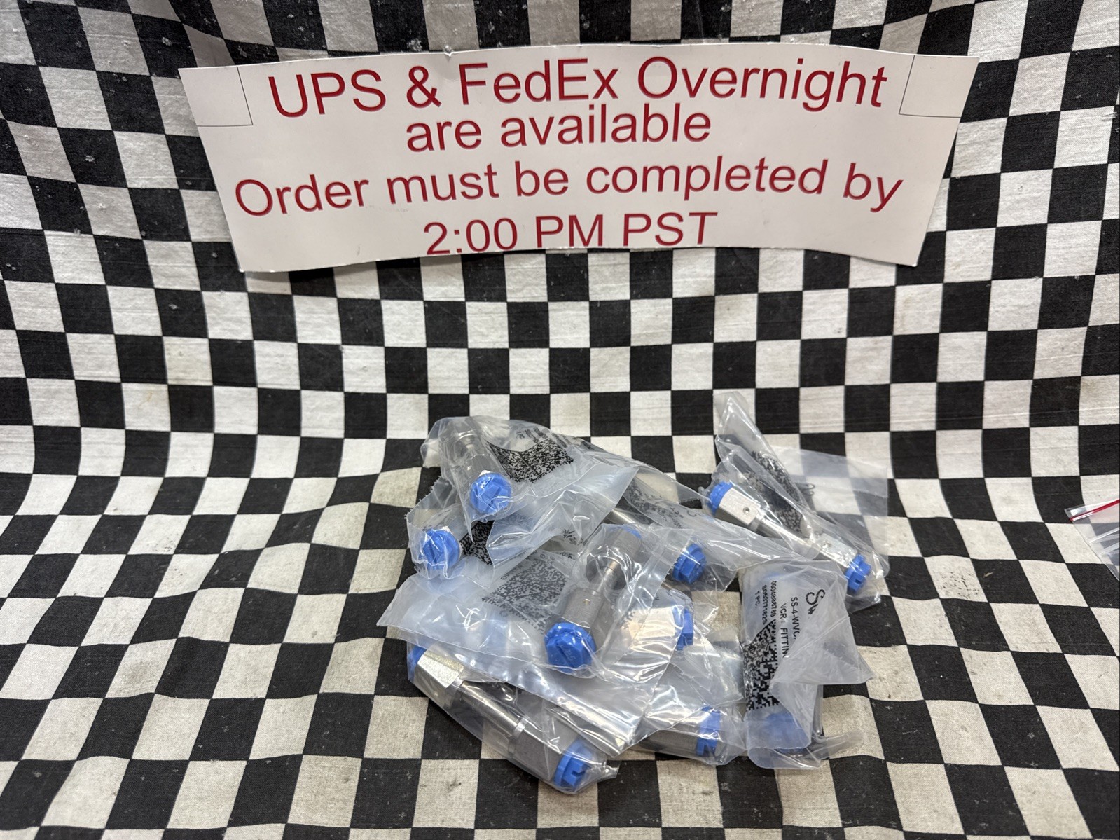 SWAGELOK SS-4-WVCR-6-DF, SS4WVCR6DF, LOT OF 10, SHIPSAMEDAY#1209T14