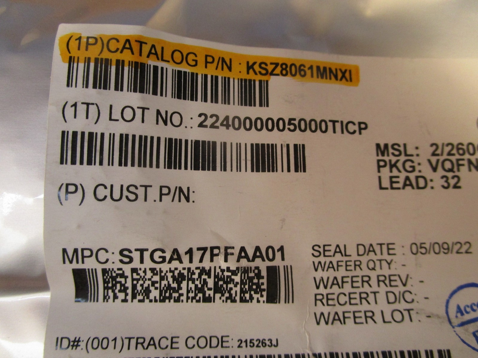 LOT OF 10 Microchip Technology, KSZ8061MNXI, IC TRANSCEIVER FULL 1/1 32QFN