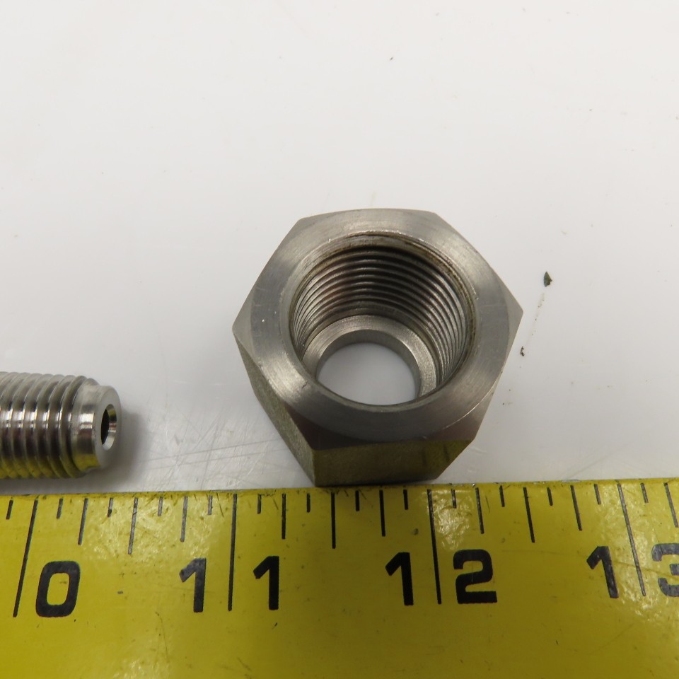 Parker 54 Series 1/4″ NPT x 1/2″ NPT Female Stainless Steel Gas Inlet Connector