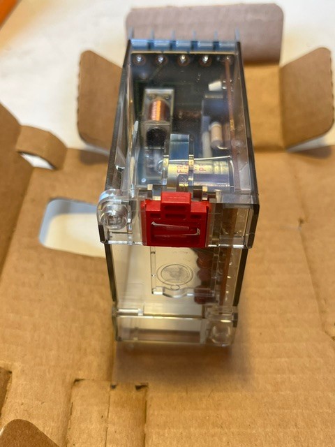SCHLEICHER WIELAND SZT-620 – Electronic Time Delay Relay – (8x) New in Box