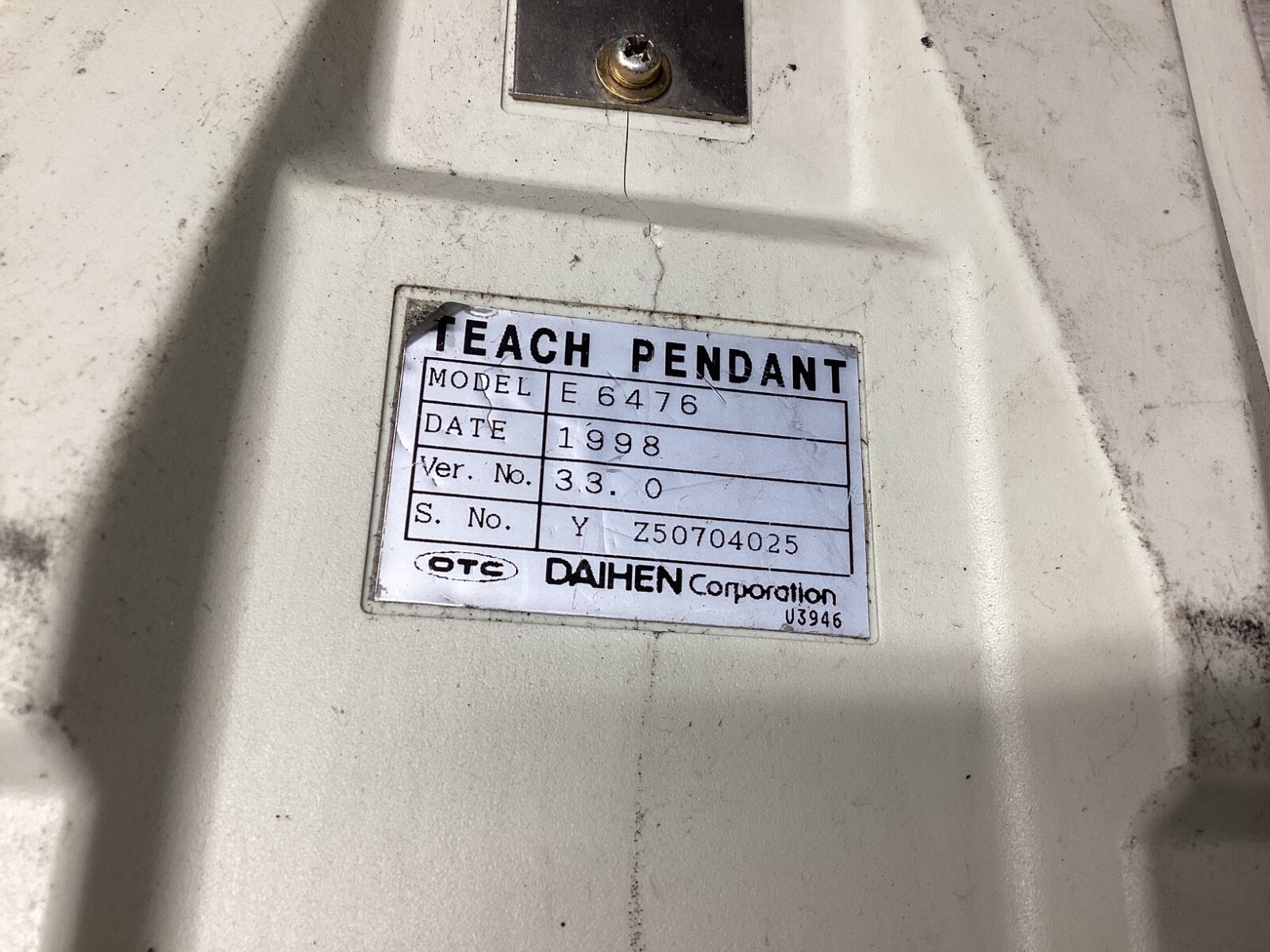 TEACH PENDANT E6476 DATE 1998 33.0 DAIHEN CORPORATION #137D90PR5 #137D90PR5