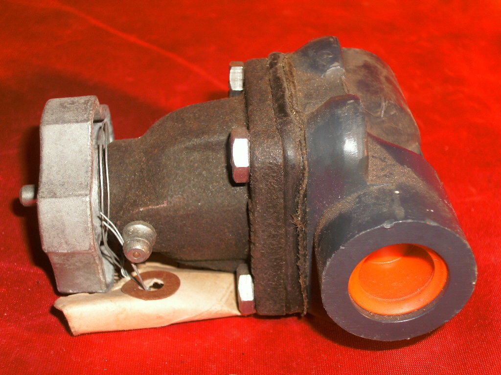HILLS MCCANNA FIG. 6 INDICATING DIAPHRAGM VALVE 1/2″ NPT NEOPRENE/PVC BODY
